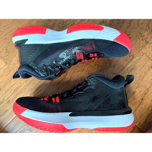 Nike Jordan Zion1 Bloodline Black White Crimson Basketball Shoes DA3131-006 6.5Y